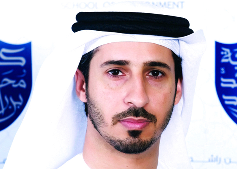 "علي المري"