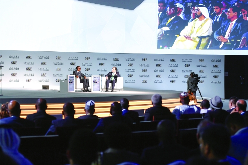 "■ نائب رئيس الدولة يتابع الجلسة الأولى للمنتدى ويتحدث فيها بول كانمامي | البيان"
