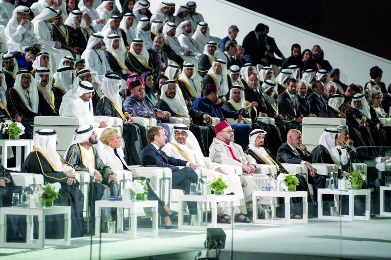 ماكرون: الإمارات وفرنسا ترسلان رسالـة عالميــة لثـقافة البلـديـن الثرية