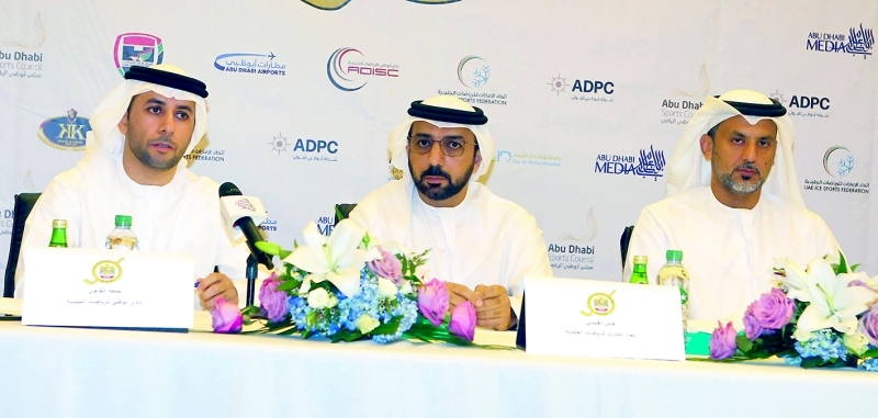 "■ القبيسي والهاشمي والظاهري خلال المؤتمر | البيان"