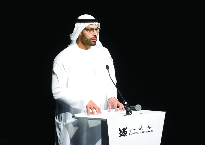 "■ محمد خليفة المبارك"