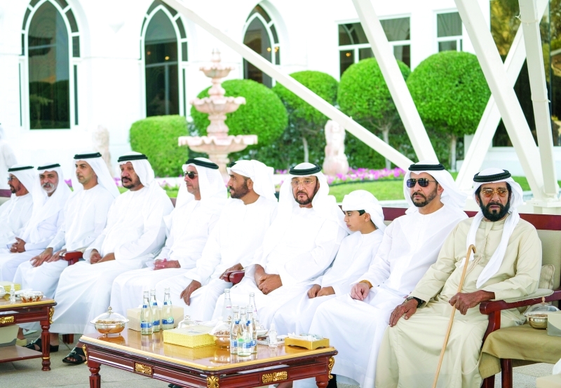 "Ⅶ حمدان بن زايد وطحنون بن محمد ونهيان وسيف وعمر بن زايد ونهيان بن مبارك وسعيد بن محمد وراشد بن حمدان بن محمد ومحمد بن بطي"