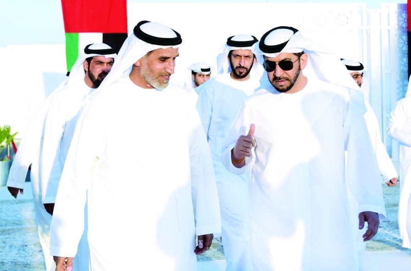 "Ⅶ سموه في حديث مع فارس المزروعي"