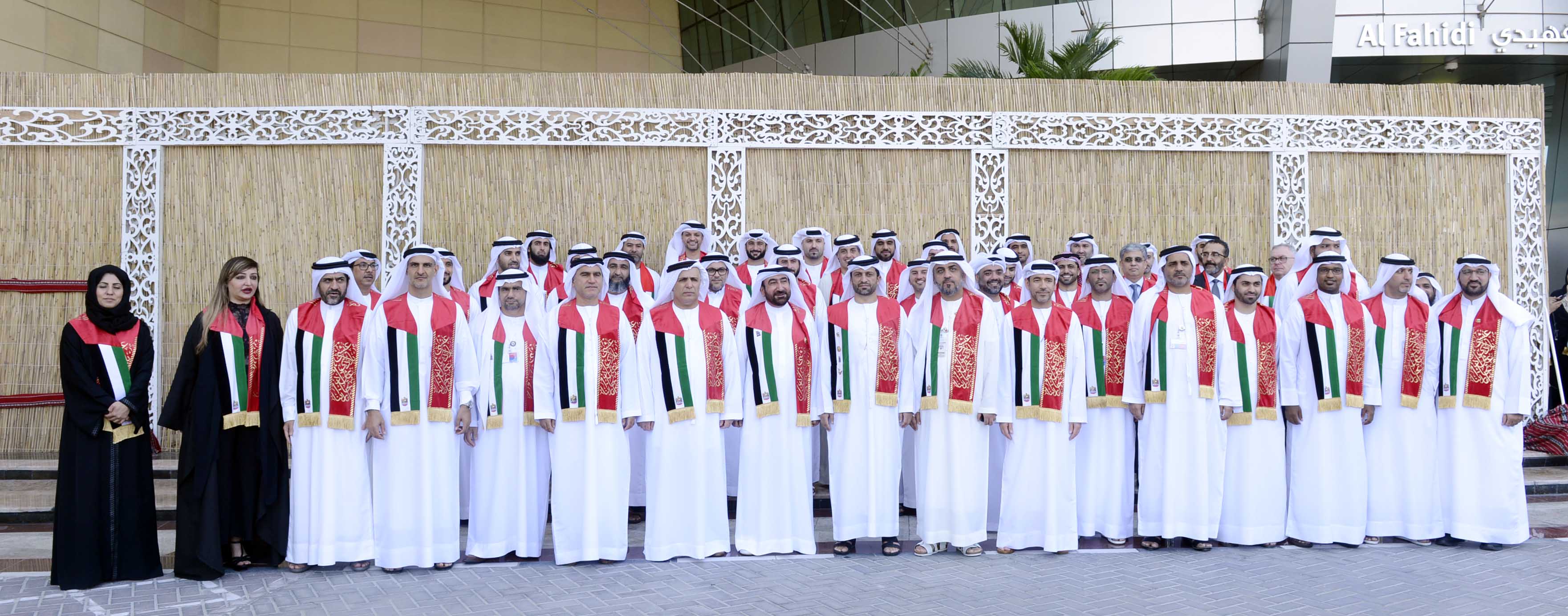 "طرق دبي" تحتفي باليوم الوطني بعرض جدارية وفيلم عن قصة الاتحاد