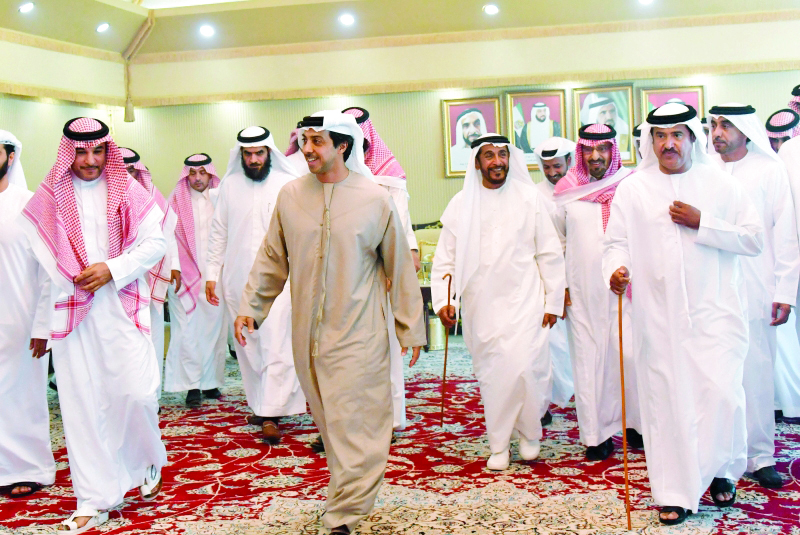 منصور بن زايد: «جائزة زايد للهجن» مهرجان الإنجاز