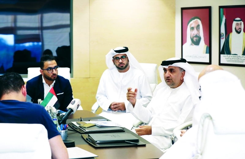 "عارف العواني لدى اجتماعه مع الإعلاميين | البيان"