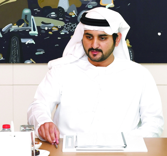 "■ سموه خلال الاجتماع"