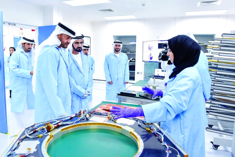 "Ⅶ مشاريع الإمارات في مجال الفضاء تعزز اقتصاد الدولة القائم على المعرفة والاستثمار في علوم المستقبل"