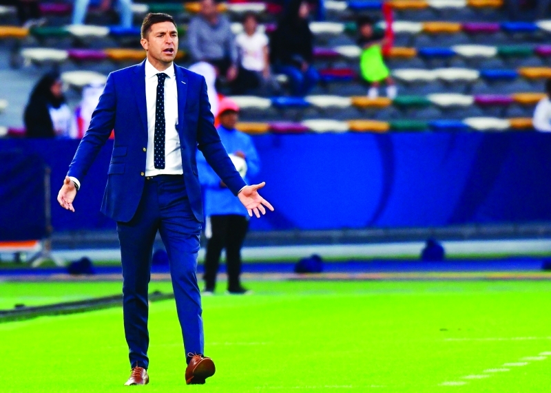 "■ دييغو ألونسو مدرب باتشوكا | أ ف ب"
