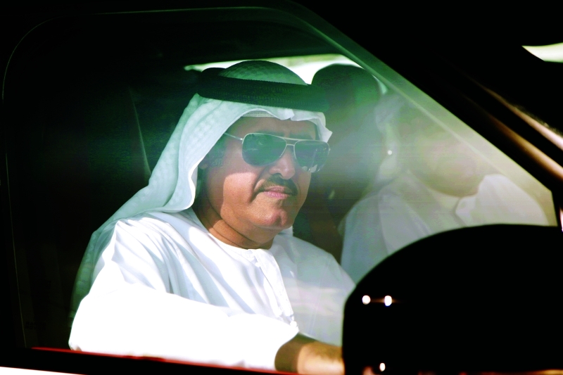 "سلطان بن حمدان آل نهيان لدى حضوره المنافسات"