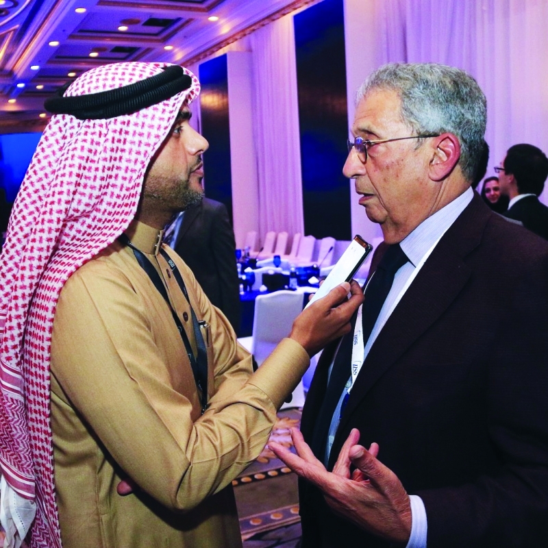 "■ عمرو موسى متحدثاً لـ«البيان»"