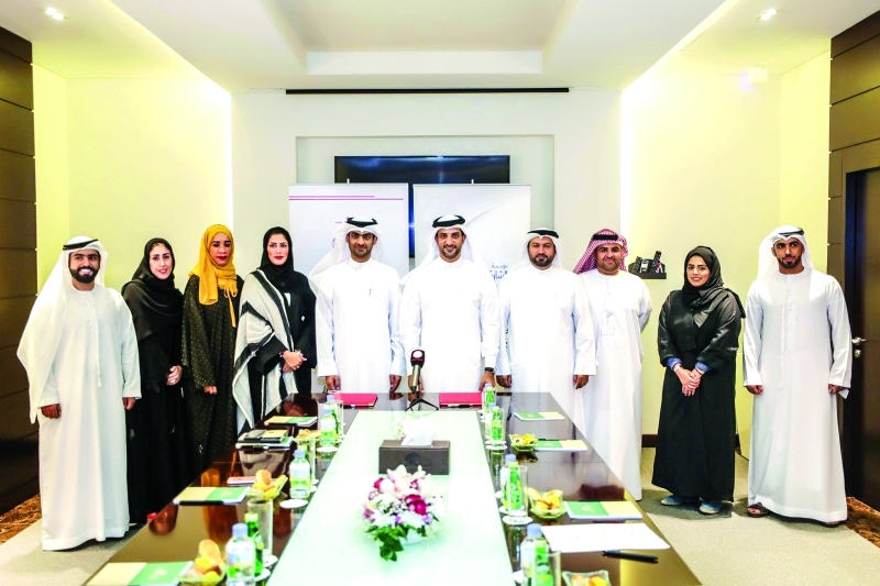 "جانب من توقيع الاتفاقية المشتركة | البيان"