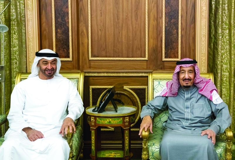"Ⅶ محمد بن زايد خلال لقائه خادم الحرمين الشريفين | تصوير: محمد الحمادي وراشد المنصوري وحمد الكعبي"