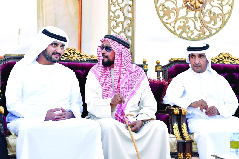"Ⅶ مكتوم بن محمد وسعيد بن مكتوم خلال الحفل"