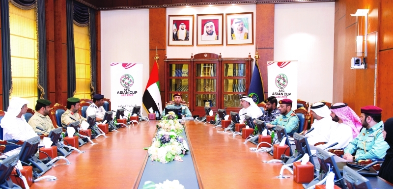 "■ جانب من اجتماع اللجنة الأمنية لبطولة كأس آسيا (الإمارات 2019) | البيان"