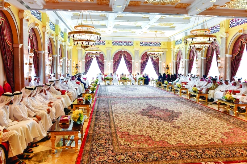 محمد بن راشد: شباب الوطن يسهرون لتحــويل رؤيتنا لمستقبل الإمارات إلى حقيقة