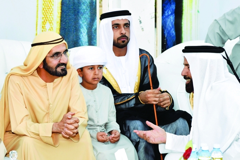 "3 نائب رئيس الدولة مع العريس والحضور"