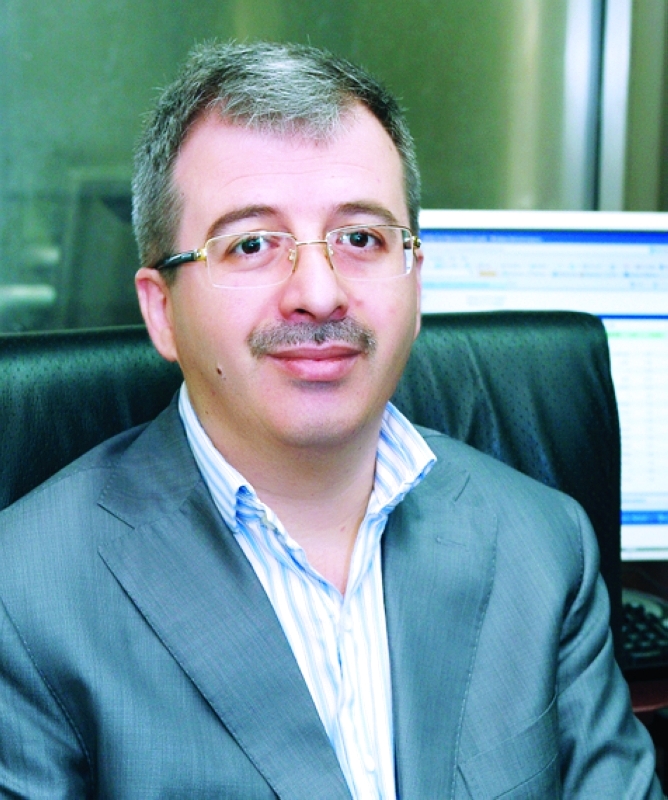 "كفاح محارمة"