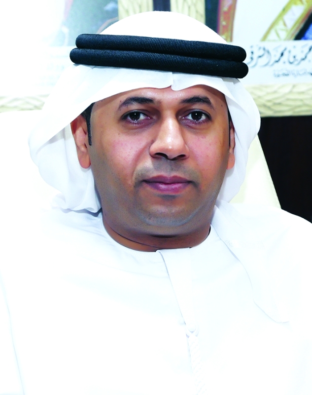 "■ علي قاسم"