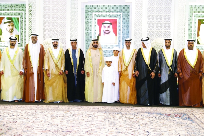 "محمد بن راشد وسعود بن صقر وحمدان بن محمد وسلطان بن محمد بن سلطان ومحمد الشرقي ومحمد بن سعود وهزاع بن زايد ومنصور بن محمد والعريس"