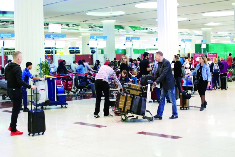 "نمو مستمر لأعداد المسافرين عبر مطار دبي | البيان"