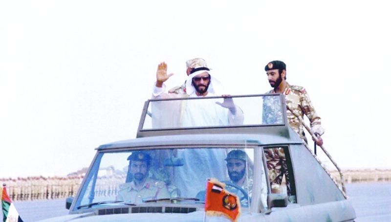 "زايد الخير ومحمد بن زايد .. منهج ثابت وعطاء متدفق | أرشيفية"