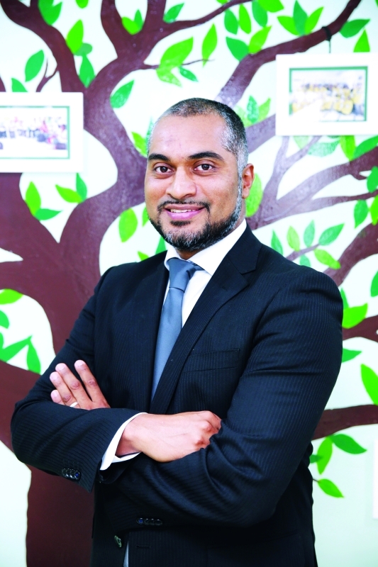 "■ كوثر علي"