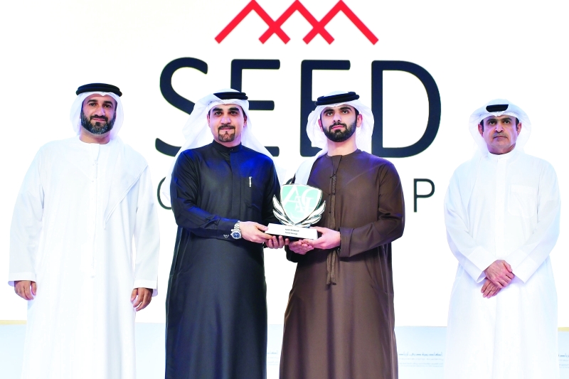 "سموه خلال تكريم شركاء أكاديمية دبي لريادة الأعمال والخريجين"
