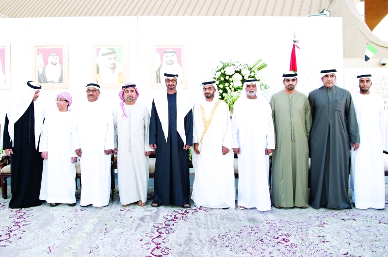 "■ محمد بن زايد خلال الحفل بحضور هزاع بن زايد ونهيان بن مبارك ومحمد الرميثي | وام"