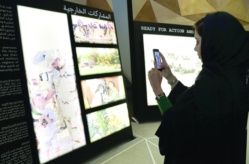 "المعرض يستقطب أبناء الجيل الحالي للوقوف على مآثر بواسلنا في الماضي"