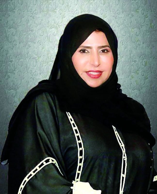"نورة المهيري"
