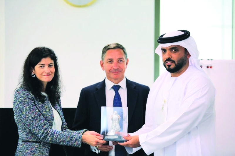 "■دائرة التنمية الاقتصادية في أبوظبي تكرم الهيئة الاتحادية للضرائب | من المصدر"