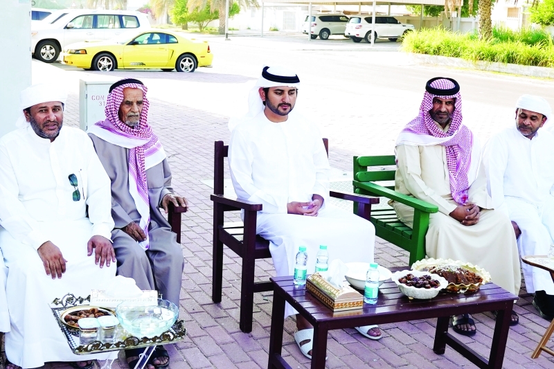 "وسموه معزياً أسرة محمد العامري"