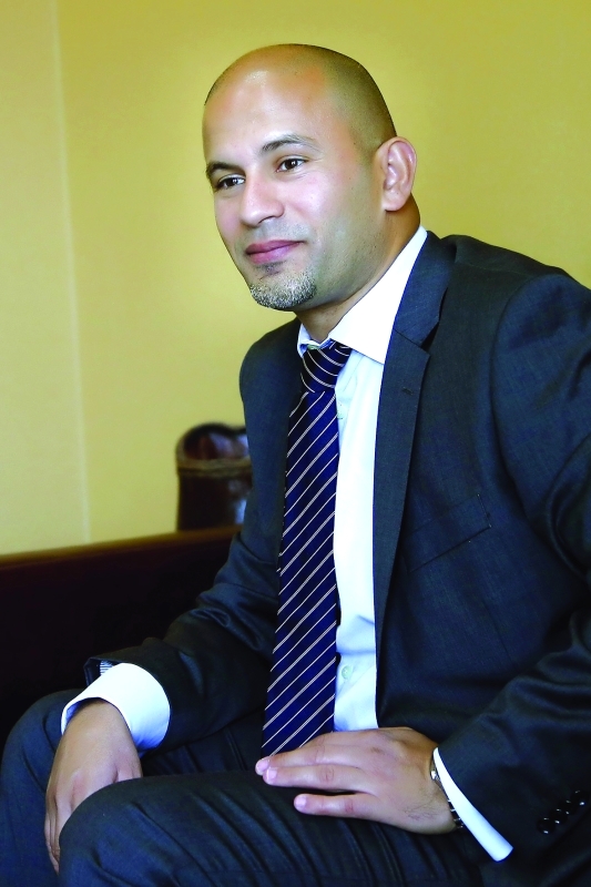 "خلدون صالح"
