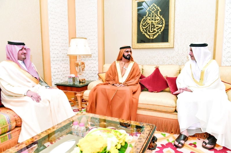 "■ محمد بن راشد خلال استقباله عبد العزيز بن سعود بحضور سيف بن زايد | تصوير: سيف محمد"