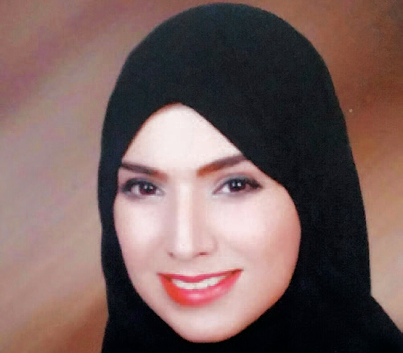 "آمنة الشامسي"