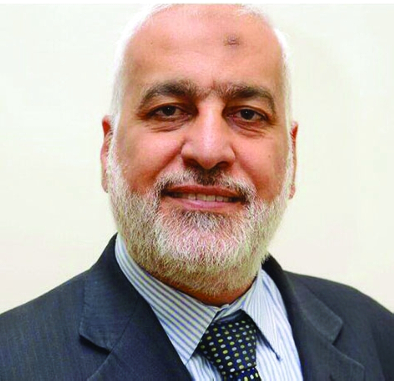 "كمال فرحات"