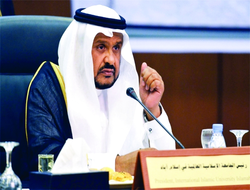 "أحمد بن يوسف الدريويش"
