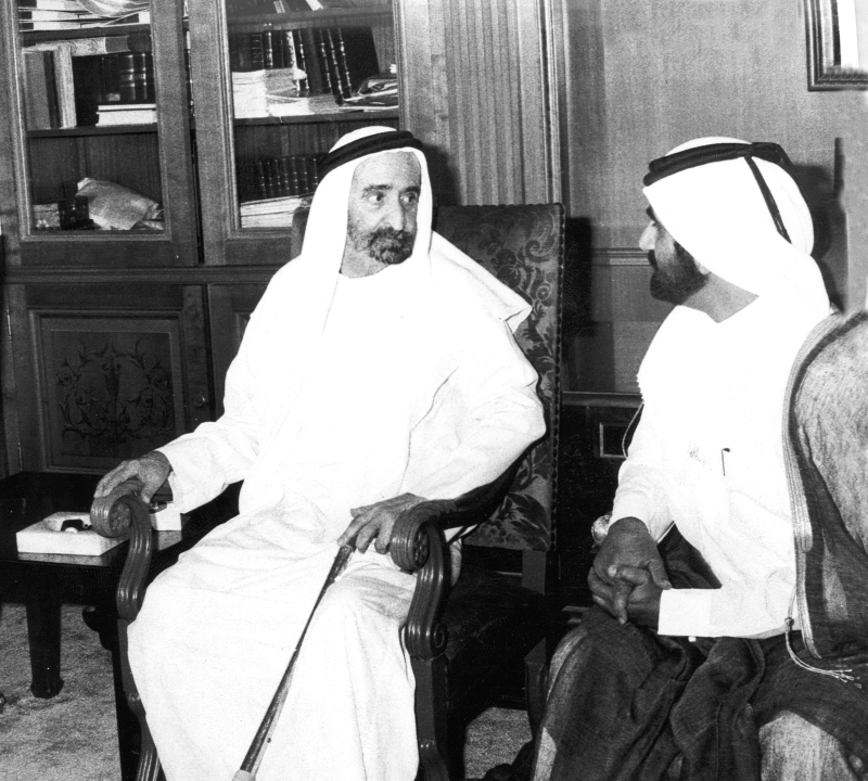 "سموه كان ملازماً لراشد في حلّه وترحاله.. يحضر مجالسه في سفره وإقامته"