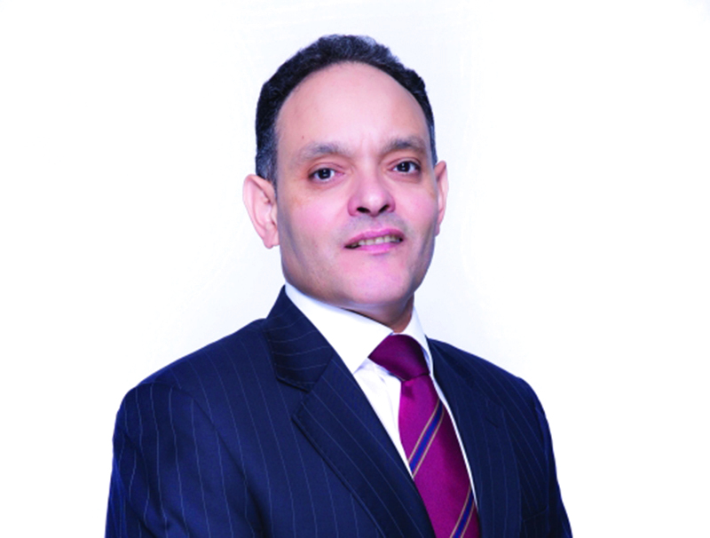 "مصطفى حسن"