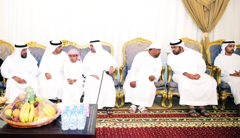 "حمد الشرقي ومحمد بن حمد وحامد بن زايد يعزون أسرة الشهيد عبدالله الدهماني | وام"