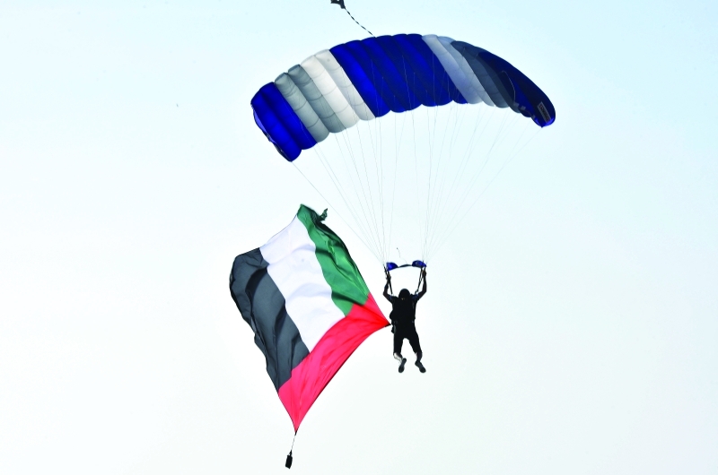 "عروض صاحبت حفل الافتتاح"