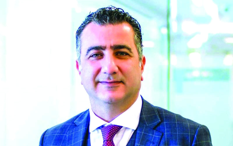"طارق قاقيش"