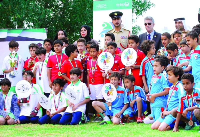 "خلال تتويج فريق الأهلية الخيرية | البيان"