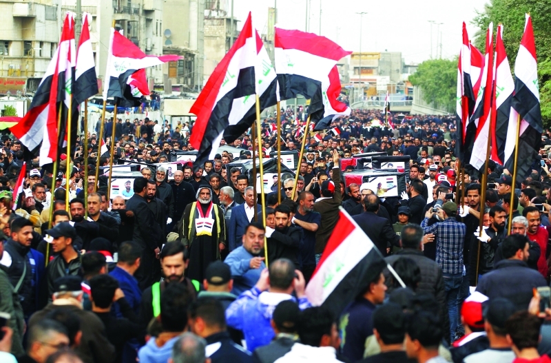 الآلاف يتظاهرون ضد الفساد في بغداد