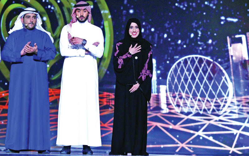 «عجاج الدمع» تؤهّل أول إماراتية إلى مرحلة «شاعر المليون» الثانية