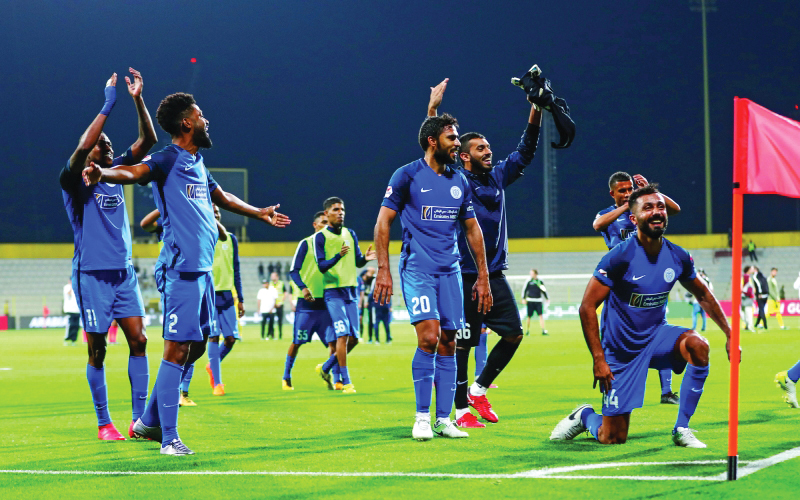 "فرحة لاعبي النصر بالفوز على الوصل | من المصدر"