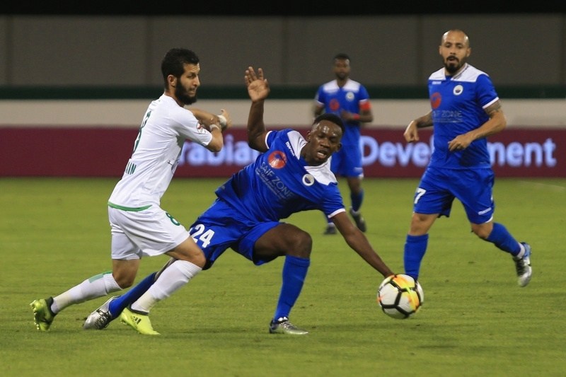 "التعادل يسيطر على لقاء الصقور والملك | إبراهيم صادق"