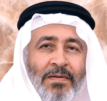 عِشق ووفاء وتناغم رقيق بين فارس وفرسه الأصيلة