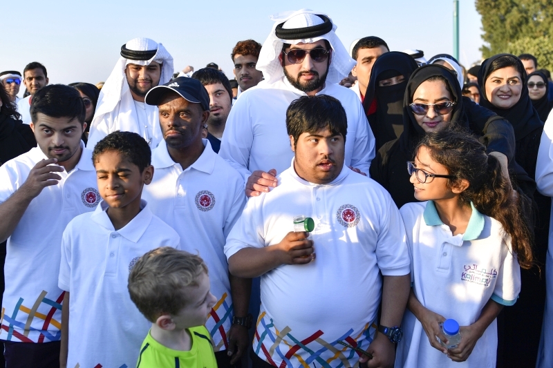 "خلال مشاركة أحمد بن محمد في مبادرة «نمشي معاً» | أرشيفية"